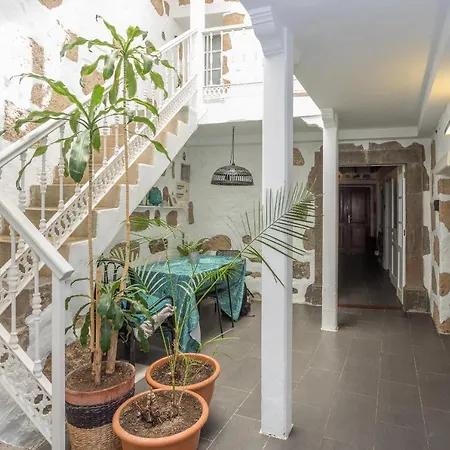 Flatguest La Casona Roja 펜션 산타 비르지타