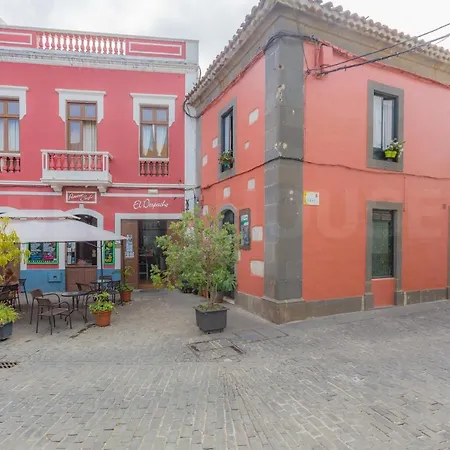 Ferienhaus Flatguest La Casona Roja *