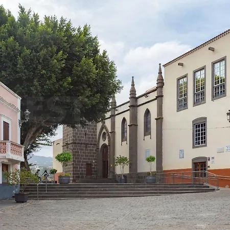 Flatguest La Casona Roja Holiday home Santa Brigida (Gran Canaria)